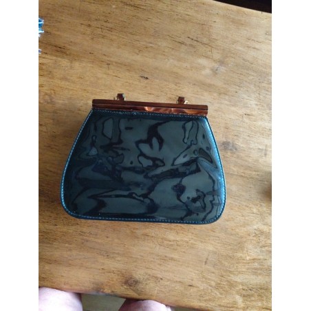Sac à main en cuir verni