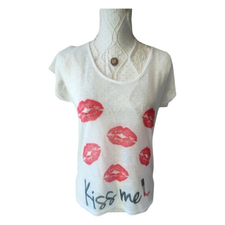 T-Shirt Kiss Me